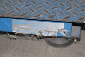 lot 78 image: Large Low-Profile Industrial Shipping Floor Scale w Transcell TI-5000E Digital Weight Display