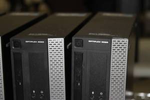 lot 108 image: Lot of 4 - Dell OptiPlex 3020 Small Form Factor Micro Computers