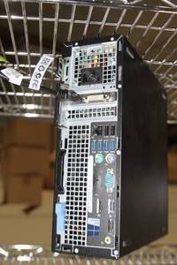 lot 116 image: Dell Precision Tower 3420 Desktop Computer