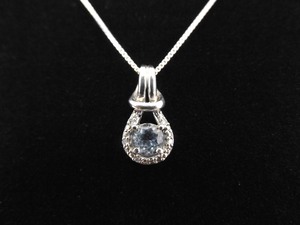.925 Sterling Silver Diamond Accented Faceted Blue Topaz Pendant Necklace