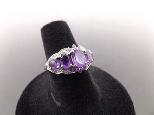 .925 Sterling Silver Diamond Accented Amethyst Ring Size 7