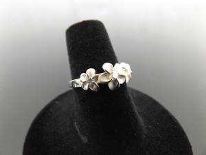.925 Sterling Silver Crystal Flower Ring Size 6