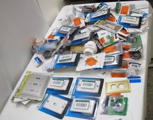 lot 501 image: Box Lot of Assorted Electrical Wall Plates - 50 Pieces
