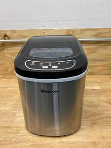 lot 86 image: MAGIC CHEF 27 lbs. Portable Countertop Ice Maker in Stainless Steel