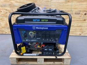 lot 4 image: WESTINGHOUSE WGen9500DF 12,5009,500-Watt Dual Fuel Portable Generator with Remote Start and Transfer Switch Outlet for Home Backup