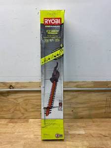 lot 107 image: RYOBI Expand-It 17-12 in. Universal Hedge Trimmer Attachment