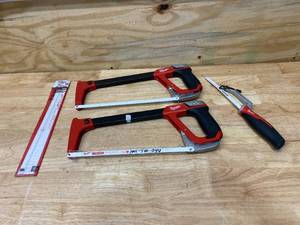 lot 119 image: MILWAUKEE Lot of Hack Saws and Blades
