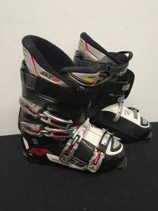 Pair of Nordica Ski Boot- GTS6 70-60