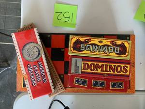 lot 152 image: Vintage Games - Dominos