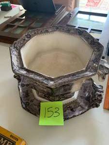 lot 153 image: Muleberry Tranferware Tureen