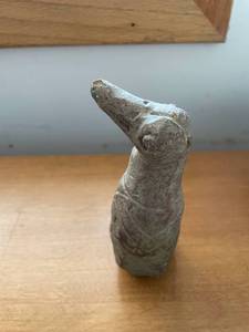 lot 127 image: Pre-Colombian Bird