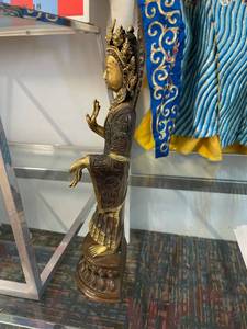 lot 101 image: Bronze Buddha Chinese