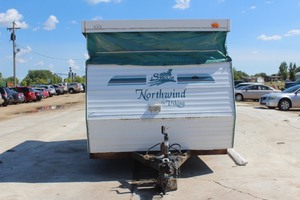 lot 20 image: 1994 Northwood by Viking Camper