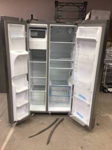 lot 1 image: Frigidaire 25.6-cu ft Side-by-Side Refrigerator with Ice Maker (Easycare Stainless Steel)