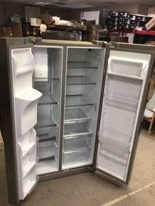 lot 3 image: 22.1 cu. ft. Side by Side Refrigerator in Stainless Steel, Counter Depth by FRIGIDAIRE GALLERY