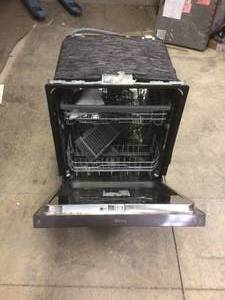 lot 15 image: Front Control Dishwasher with QuadWash and EasyRack Plu