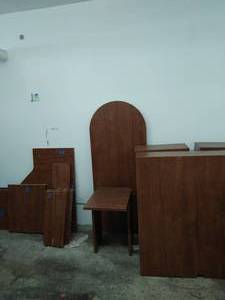 Executive Desk with Hutches