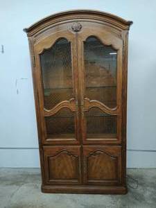 Henredon Furniture Lighted Hutch Armoire