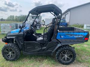 lot 1 image: CFMOTO Uforce 500 Side by Side UTV
