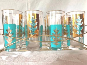 lot 17 image: Midccentury Beverage Set with Carrier