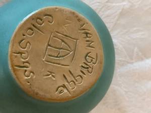 lot 28 image: Van Briggle Aqua Glaze Bowl