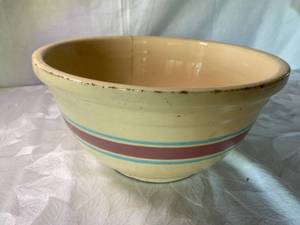 lot 42 image: Antique Large Mixing Bowl