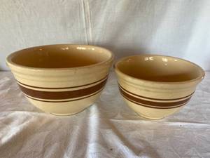 lot 43 image: Antique Nesting Bowls