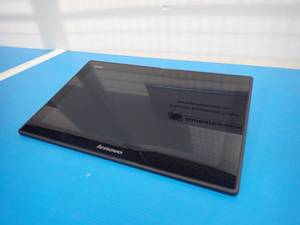 Lenovo LT1423pwC 60A3-UAR2-WW 13.3 1600 x 900 Res Screen