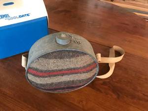 lot 124 image: Cooler & Canteen