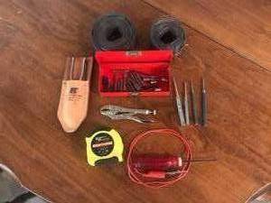 lot 189 image: Assorted Hardware & Tools
