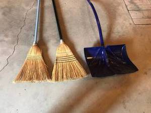lot 204 image: Brooms & Snow Shovel