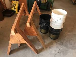 lot 222 image: Saw Horses & 5 Gallon Pails