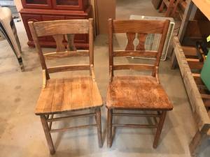 lot 229 image: Wood Chairs