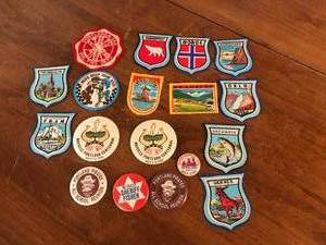 lot 234 image: Buttons & Patches