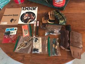 lot 37 image: Bow Hunting Supplies