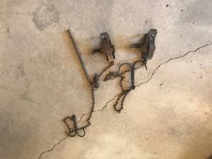 lot 79 image: Traps