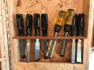 lot 102 image: Chisels