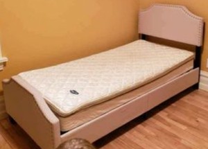 lot 3 image: Upholstered Twin Size Bed