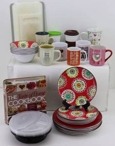 lot 24 image: Plates, Cups & Misc