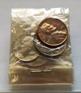 1951 US PROOF SET IN ORIGINAL MINT ISSUED BOX WITH SEALED COINS