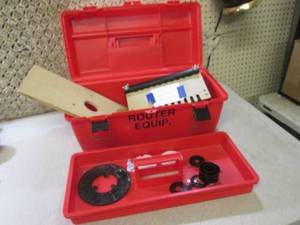 lot 17 image: (EW4) Portable Tool Box with Router...
