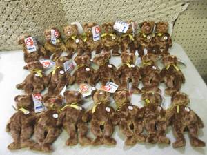 lot 19 image: (CS) Lot of 22 2002 Fifa World Cup ...