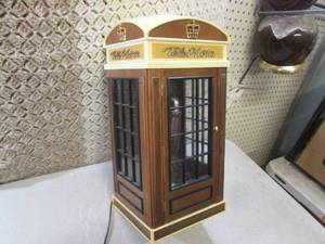 lot 38 image: (FS) Phonebooth Telephone Counterto...
