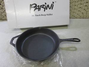 lot 49 image: (RM1) Parini 10.5 Deep Cast Iron S...