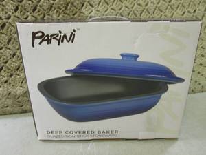 lot 51 image: (RM1) Parini Deep Covered Baker Gla...