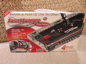 lot 59 image: (RM1) Cordless Swivel Sweeper Touch...