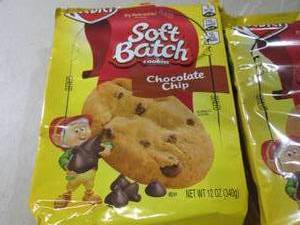 lot 68 image: (B-1) 3 Packs of Chocolate Chip Sof...