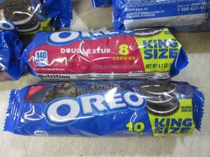 lot 77 image: (B-2) 15 Packs of Oreo Cookies Past...