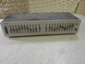 lot 97 image: (RM5) Vintage Numark EQ2310 Stereo ...