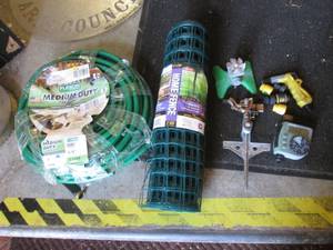 lot 139 image: (EW3) 100 ft Garden Hose, 25 ft Fen...